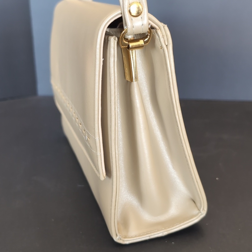 Vintage Leco Canada Beige Leather Womans Shoulder Bag. - Picture 8 of 16